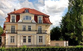 Hotel Dirks Am Schloss